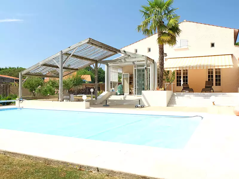 Maison, 186 m²