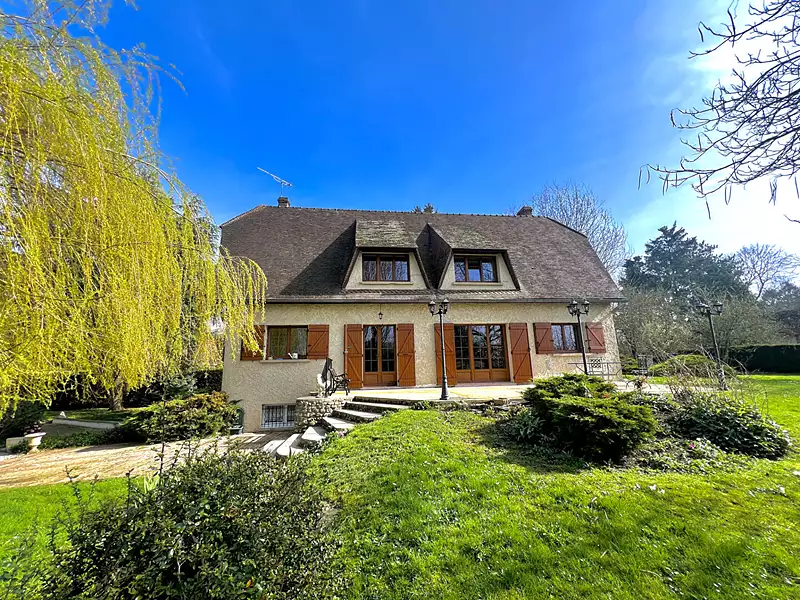 Maison, 180 m²