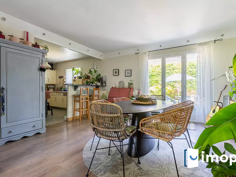 Maison, 115 m²