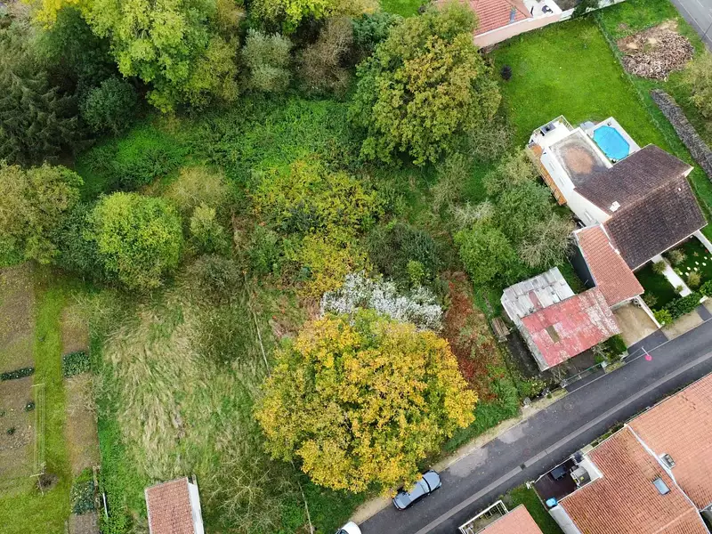 Terrain, 1 331 m²