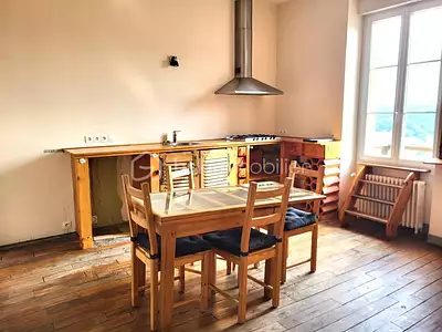 Maison, 215 m²