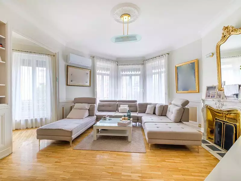 Appartement, 160 m²