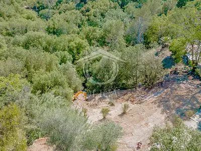 Terrain, 2 999 m²