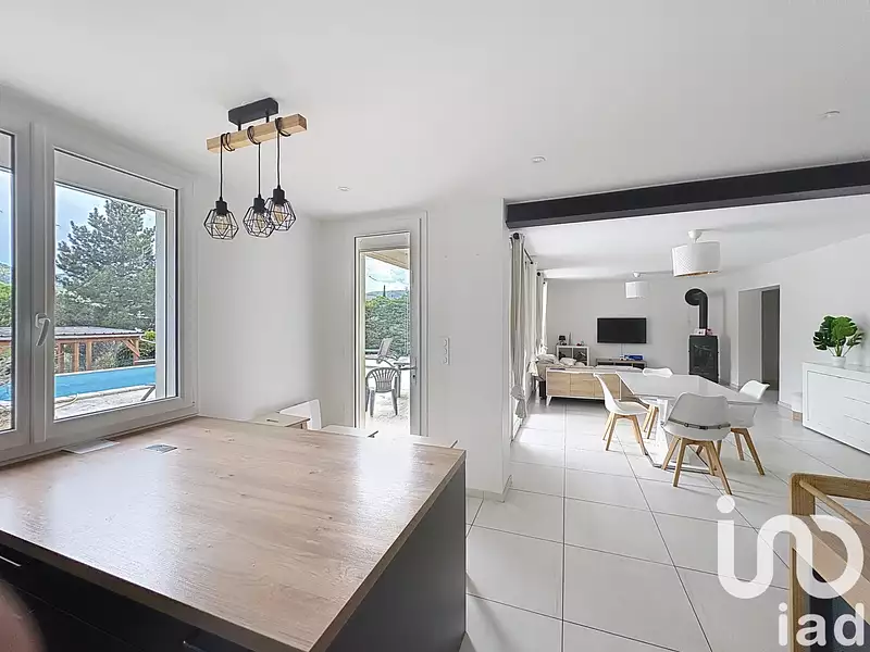Maison, 167 m²