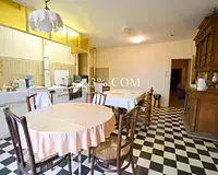 Maison, 264 m²