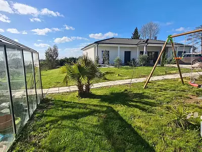 Maison, 180 m²