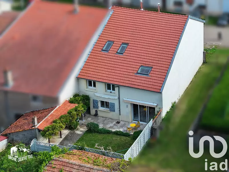 Maison, 192 m²