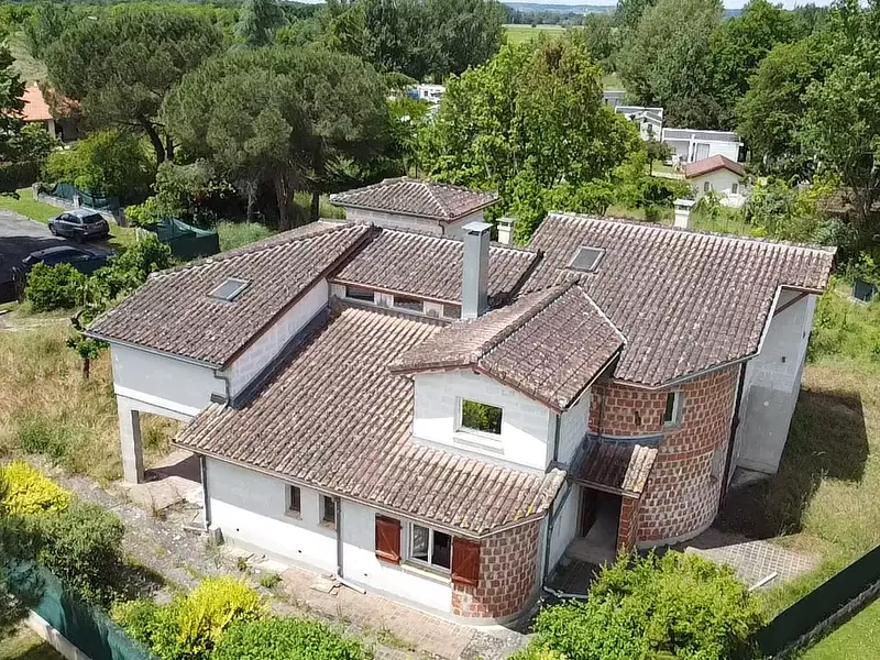 Maison, 238 m²