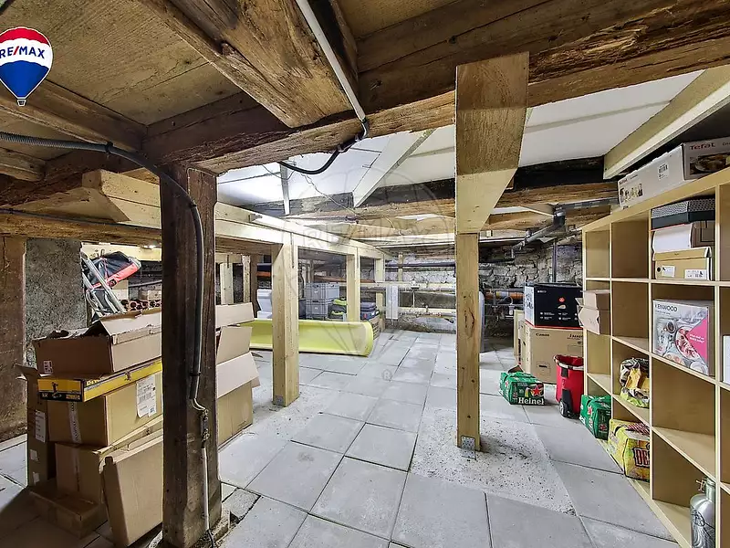 Maison, 243 m²