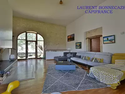 Maison, 257 m²