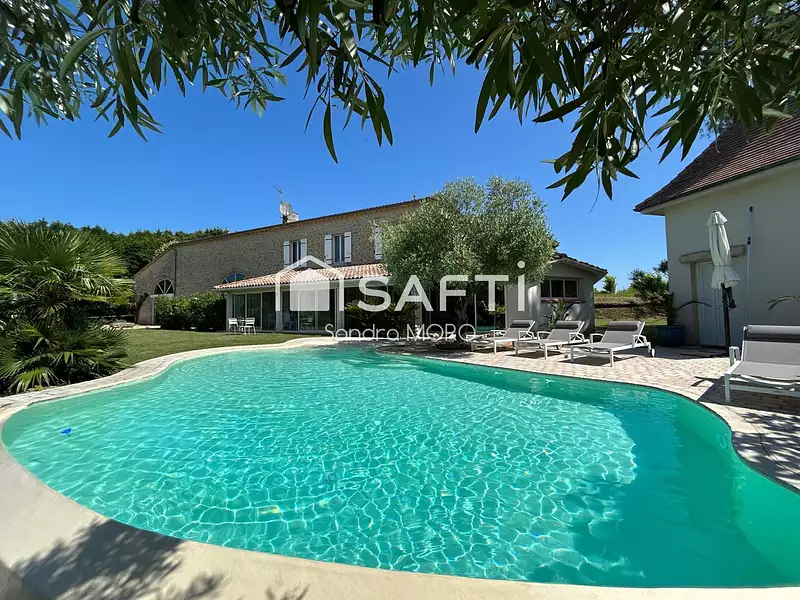 Maison, 350 m²
