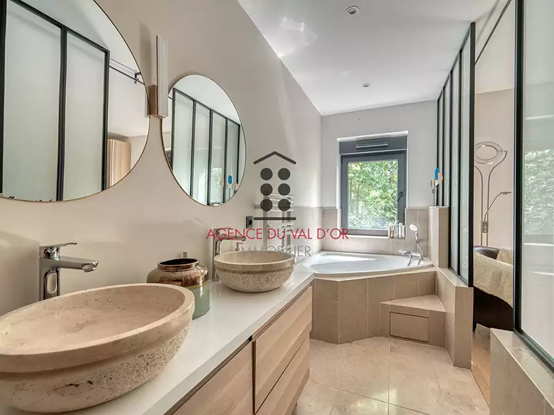 Maison, 143 m²