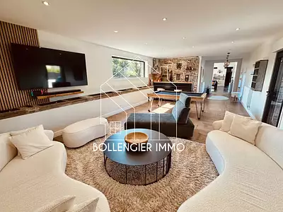 Maison, 345 m²