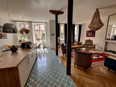 Maison, 230 m²