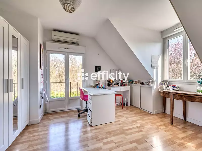 Maison, 140 m²
