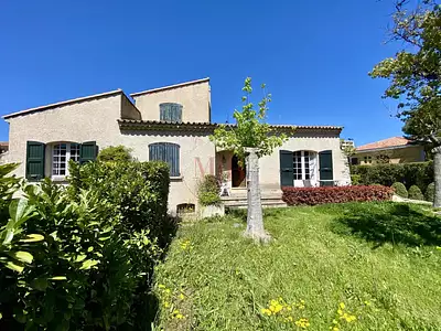Maison, 154 m²