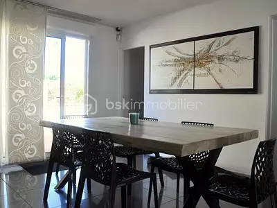 Maison, 145 m²