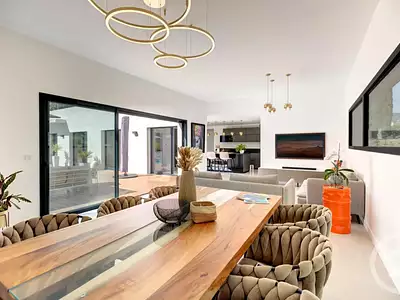 Maison, 170 m²