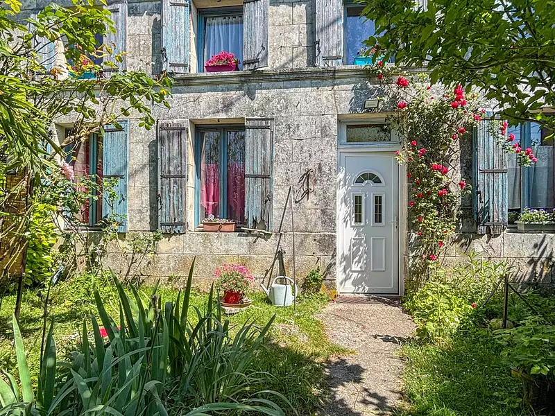Maison, 163 m²