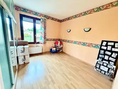 Maison, 161 m²