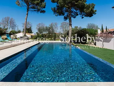 Maison, 321 m²