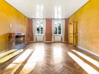 Maison, 480 m²
