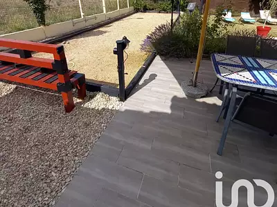 Maison, 166 m²