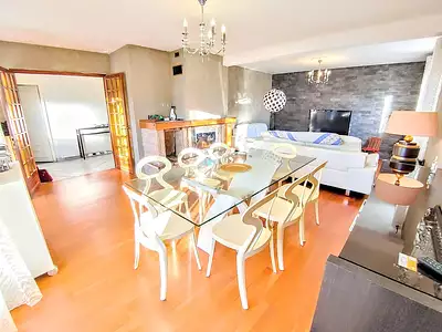 Maison, 189 m²