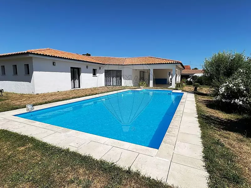 Maison, 144 m²