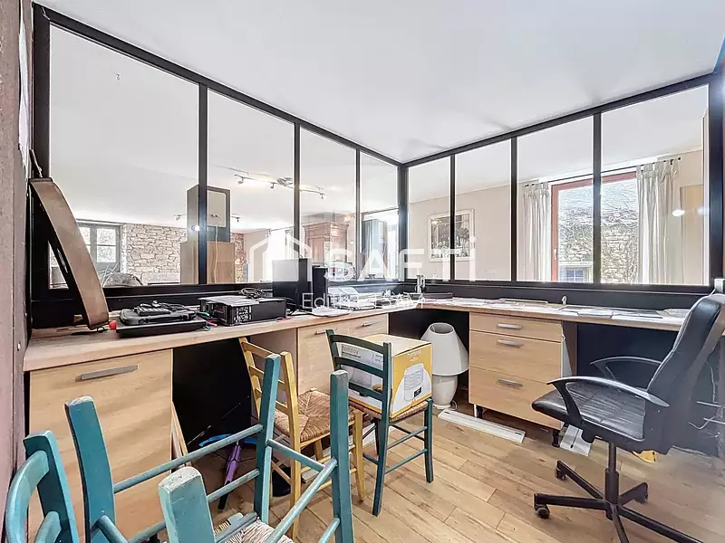 Maison, 278 m²