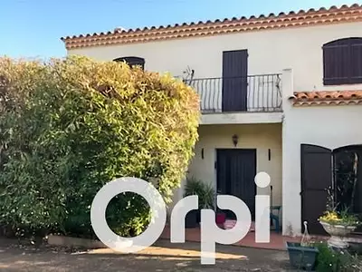 Maison, 250 m²