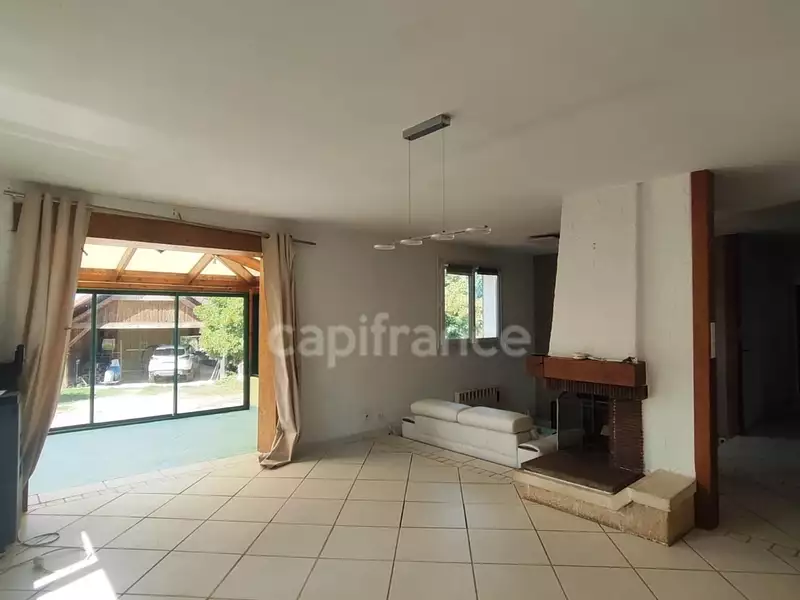 Maison, 145 m²