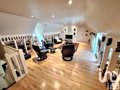 Maison, 196 m²