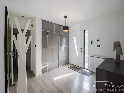 Maison, 219 m²
