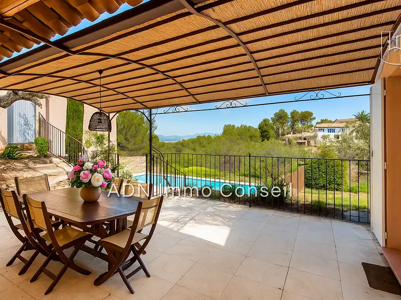 Maison, 162 m²