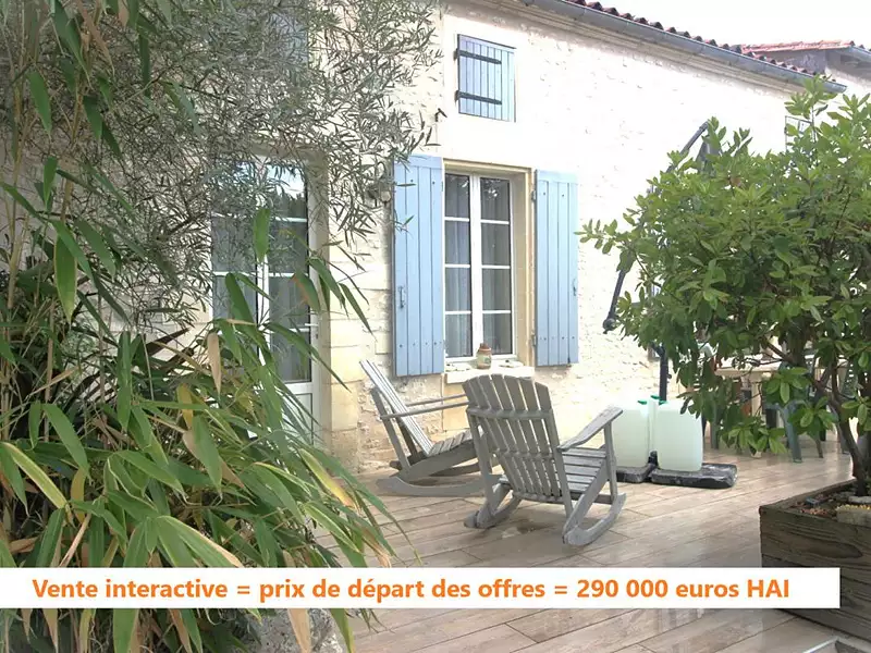 Maison, 197 m²