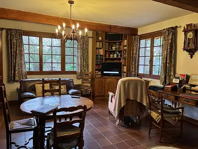 Maison, 260 m²