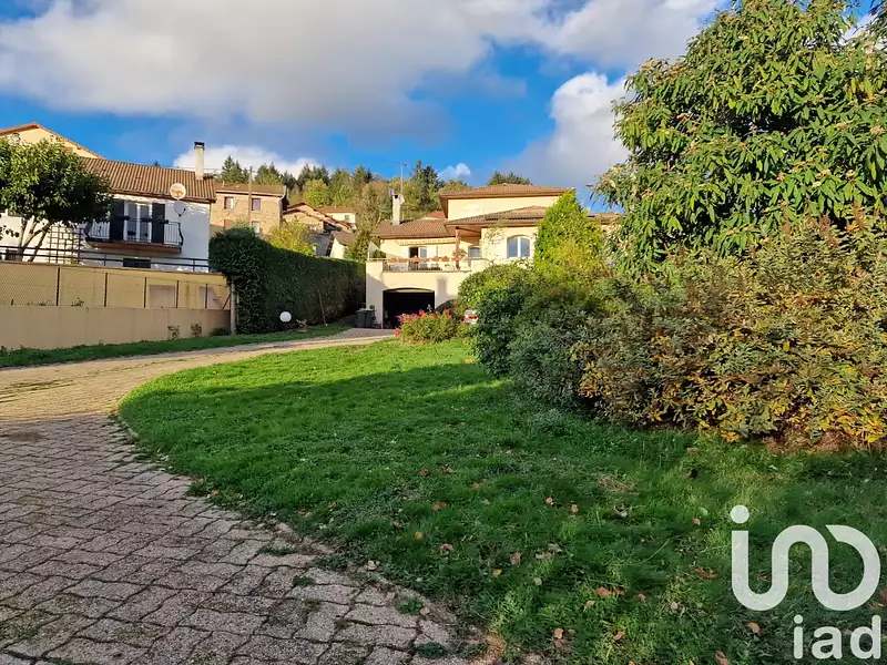 Maison, 230 m²