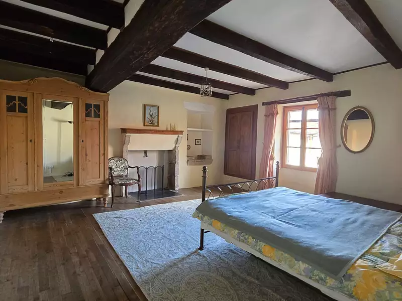 Maison, 245 m²