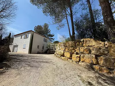 Maison, 180 m²