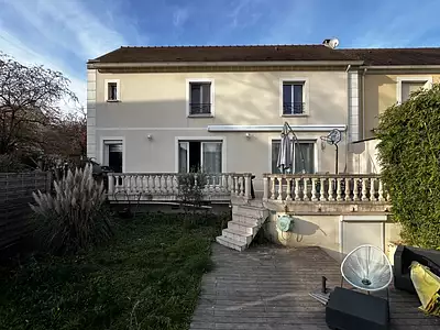 Maison, 180 m²