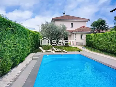 Maison, 121 m²