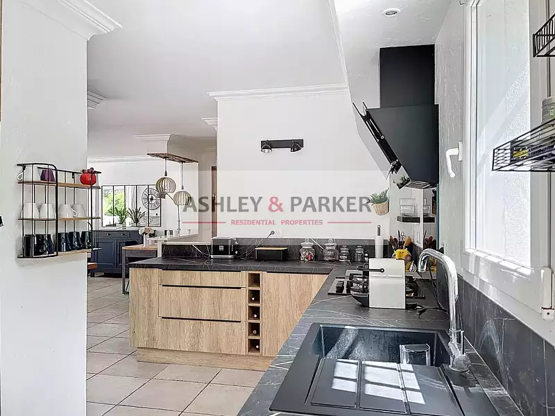 Maison, 173 m²