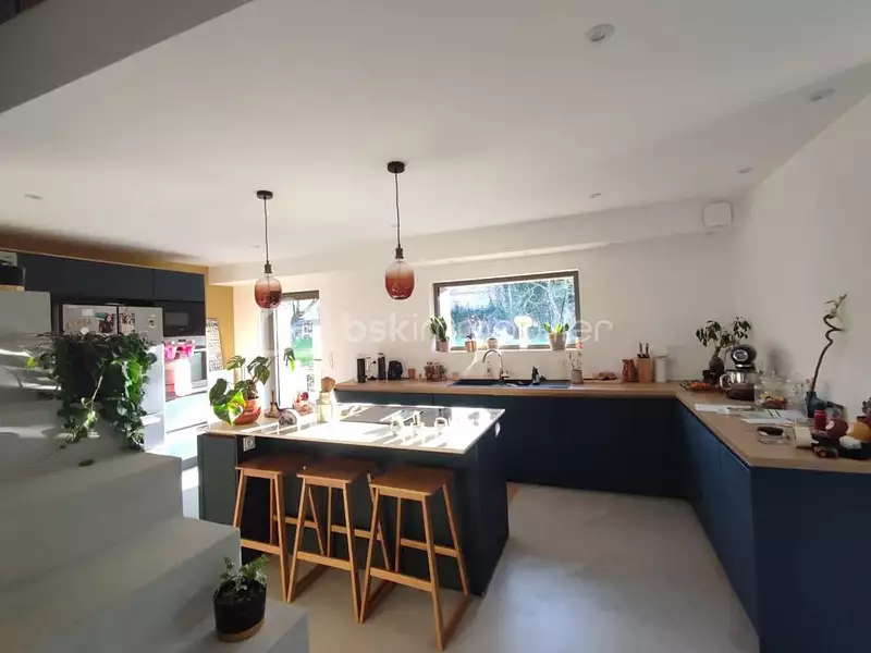 Maison, 315 m²