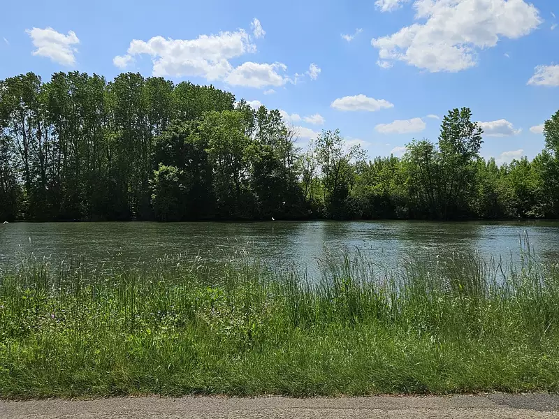 Terrain, 550 m²