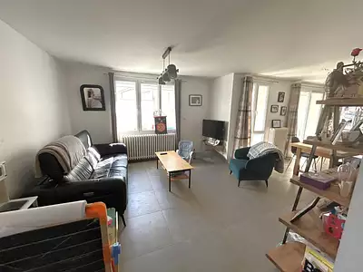 Maison, 89 m²