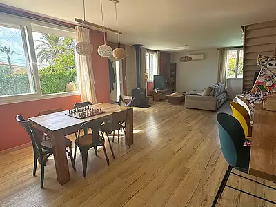 Maison, 114 m²
