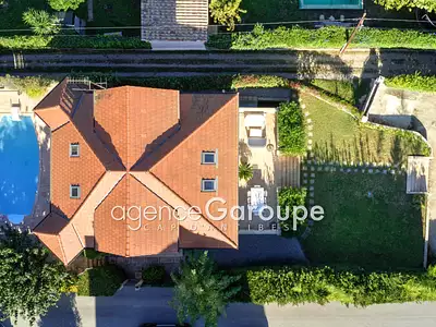 Maison, 187 m²