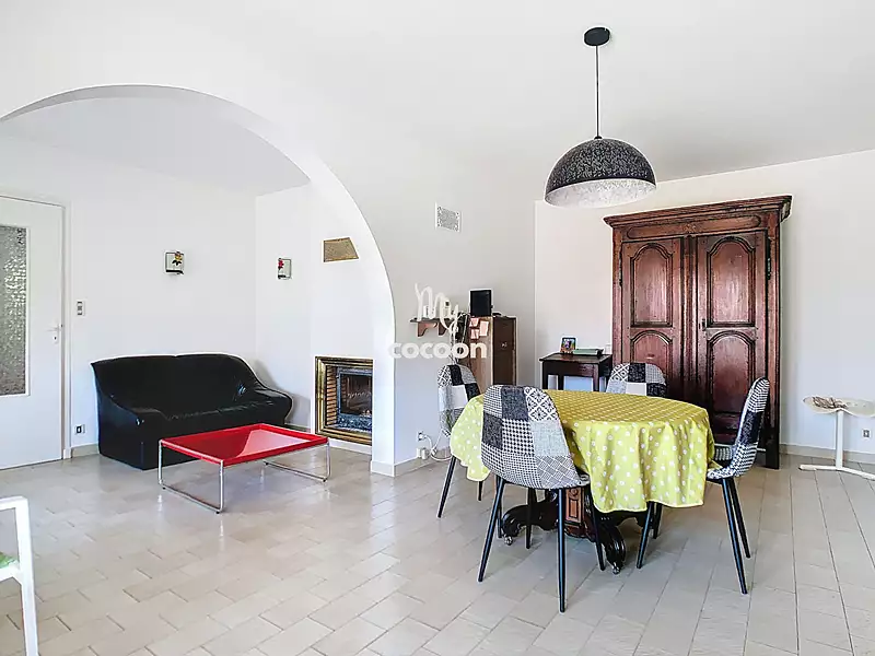 Maison, 97 m²