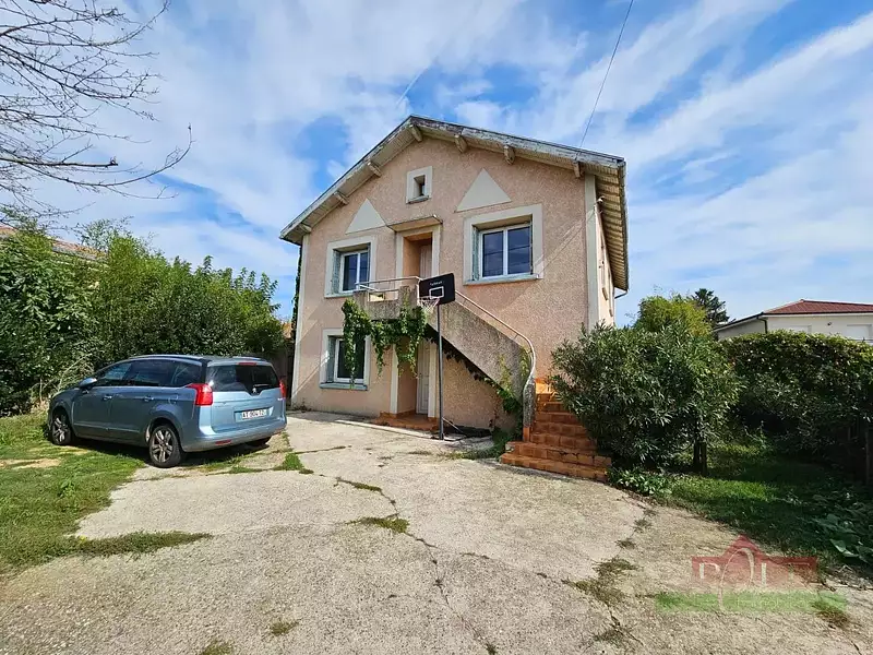 Maison, 221 m²